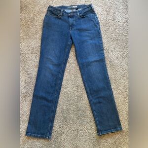 Carhartt - Relaxed Fit jeans. Size 6